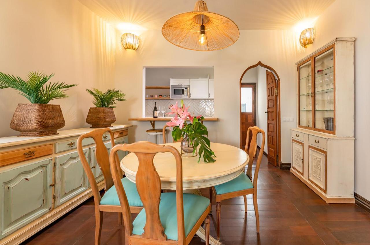 Villa Corralejo Bay Beachfront Corralejo By Holidays Home エクステリア 写真